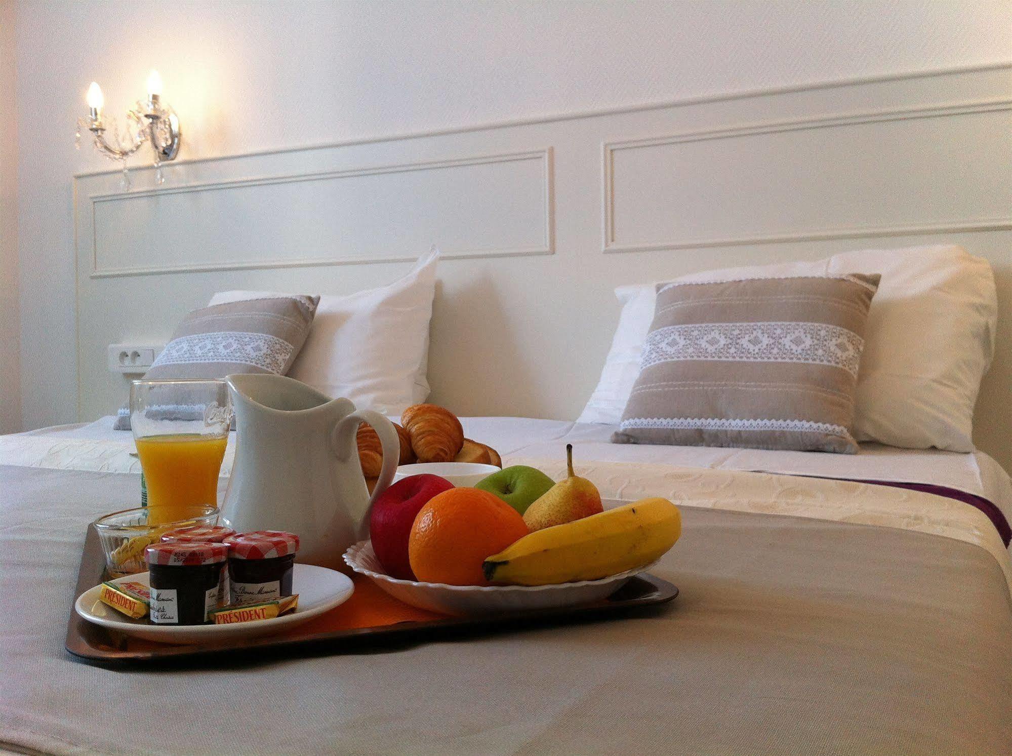 Abalys Hotel بريست المظهر الخارجي الصورة