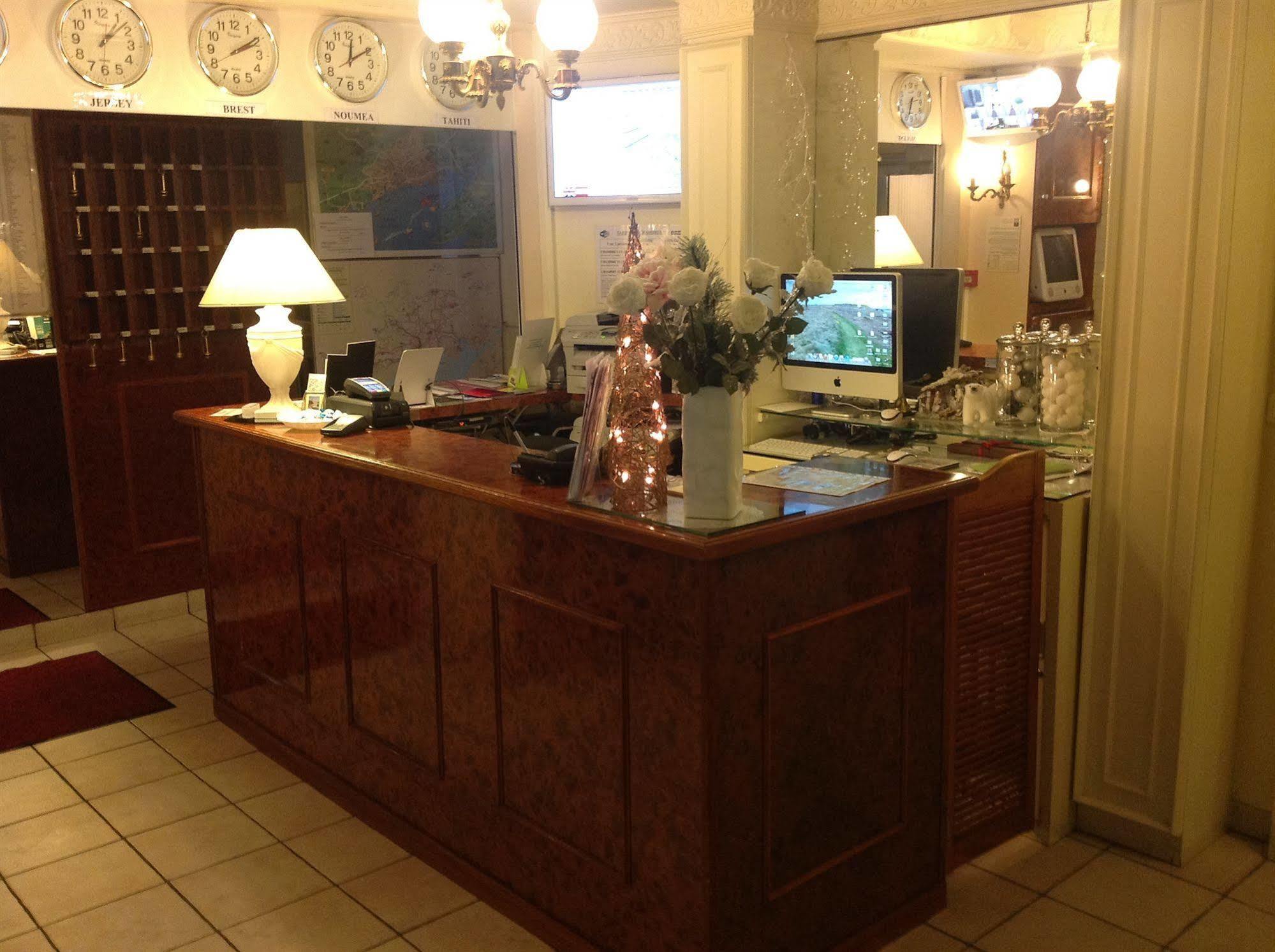Abalys Hotel بريست المظهر الخارجي الصورة